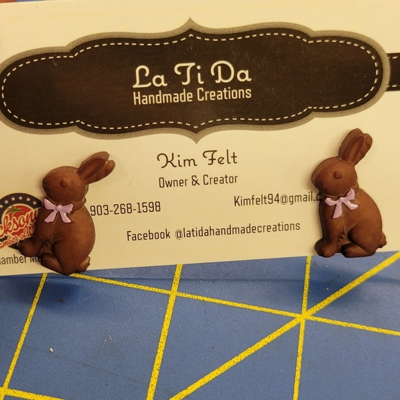 Easter Bunny Earrings - Picture 1 of 1